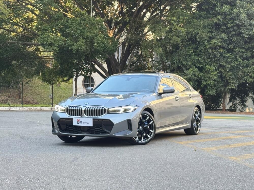 BMW 320i