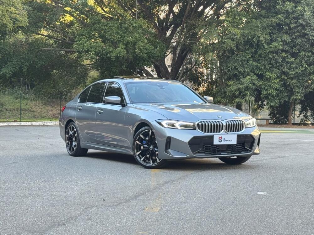 BMW 320i