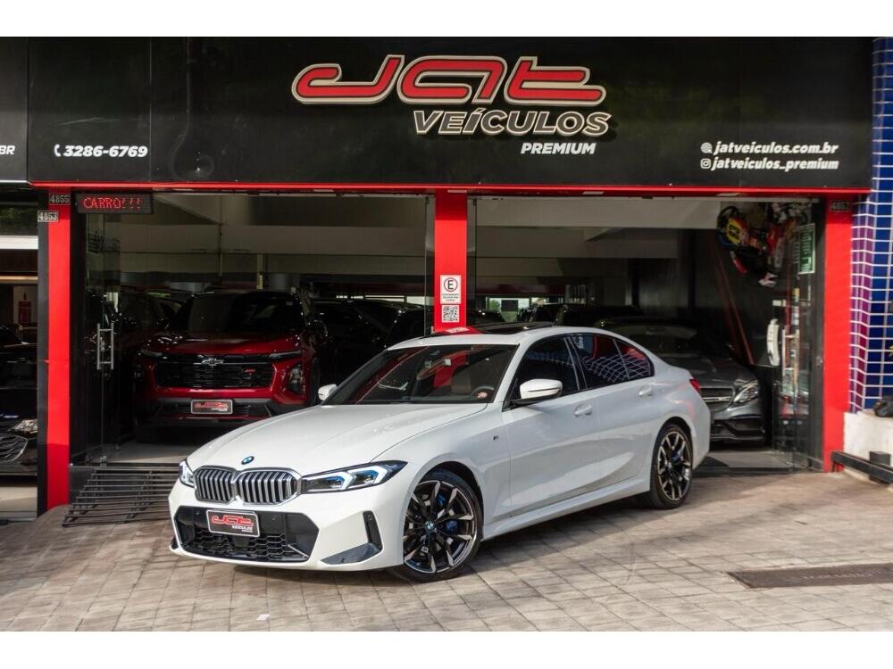 BMW 320i