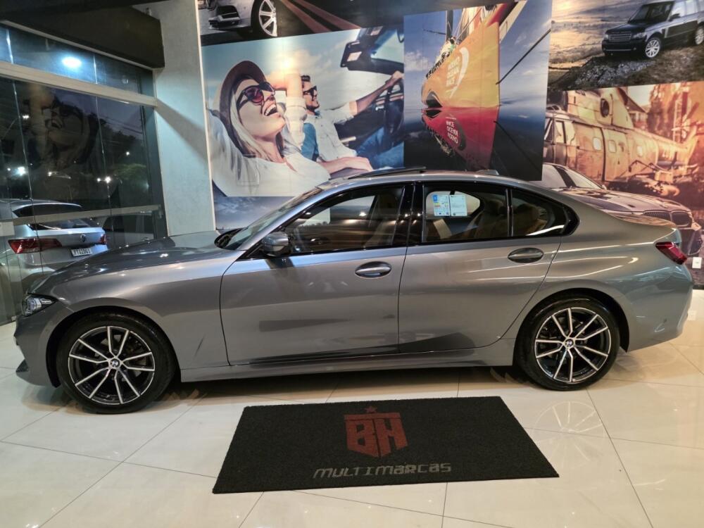 BMW 320i