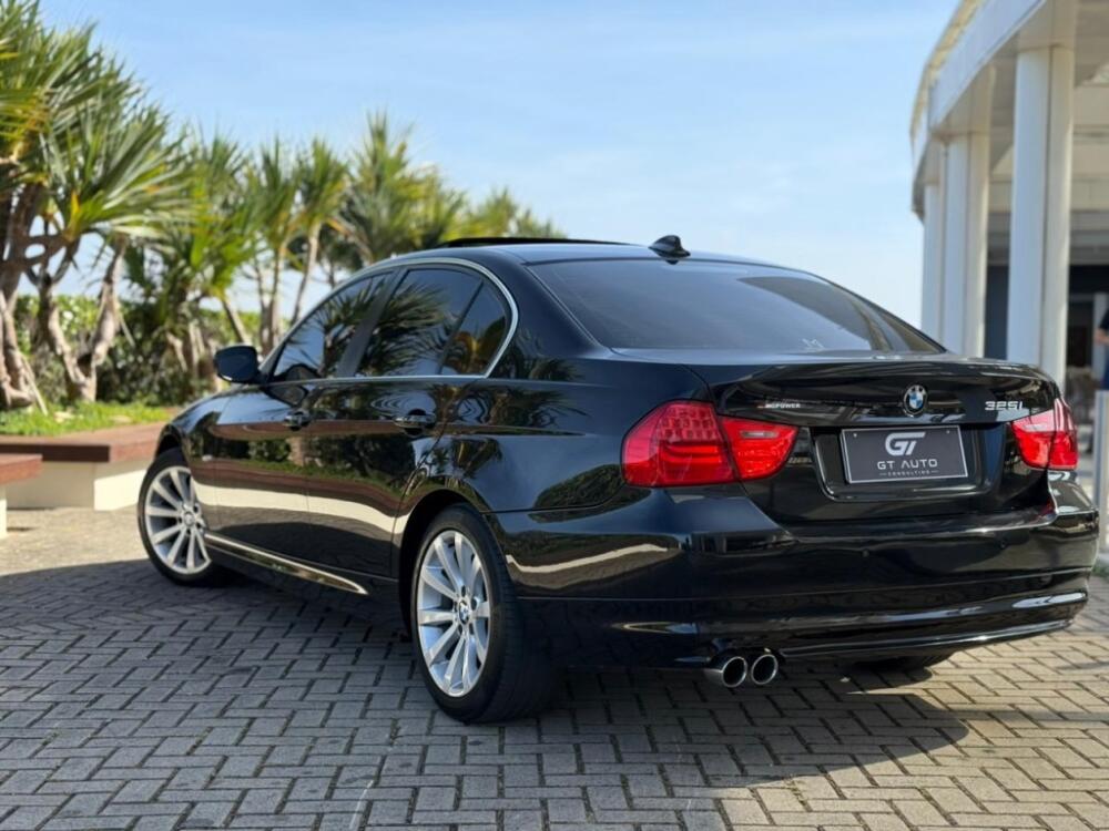 BMW 325i