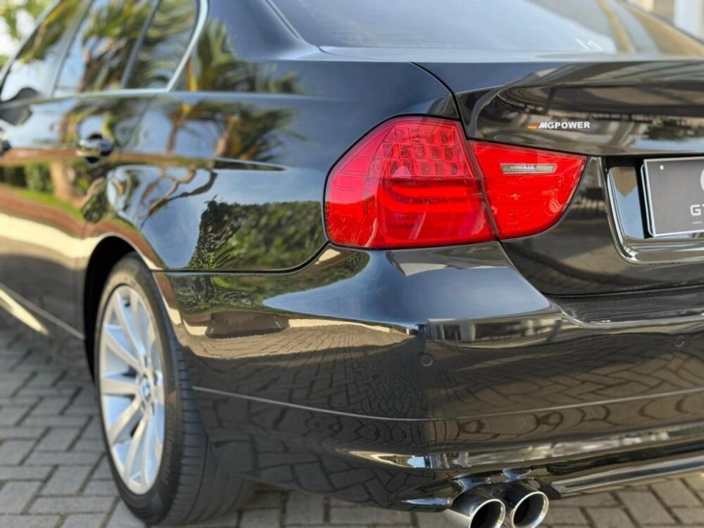 BMW 325i