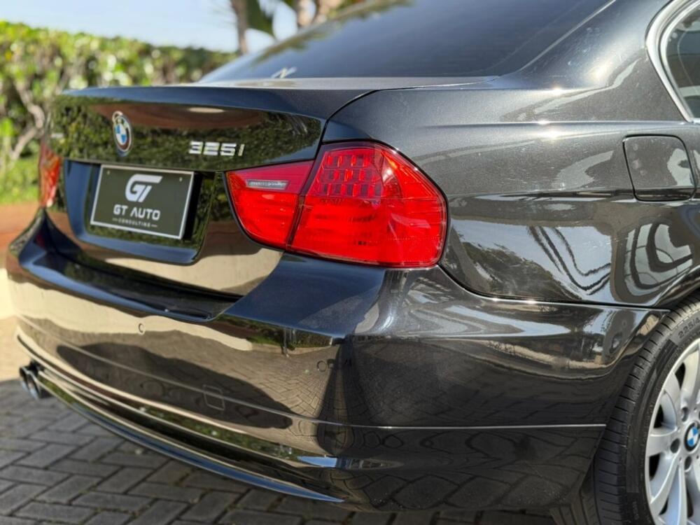 BMW 325i