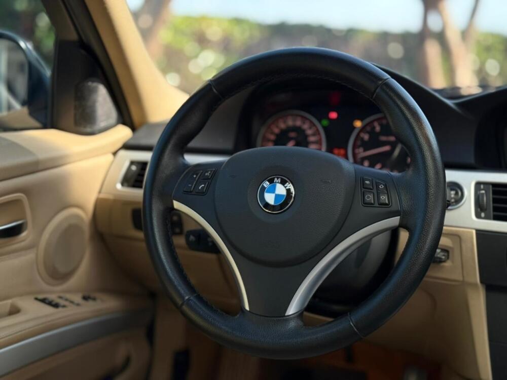BMW 325i