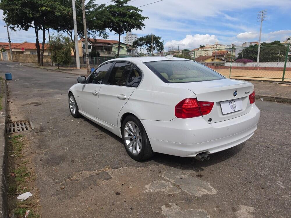 BMW 325i