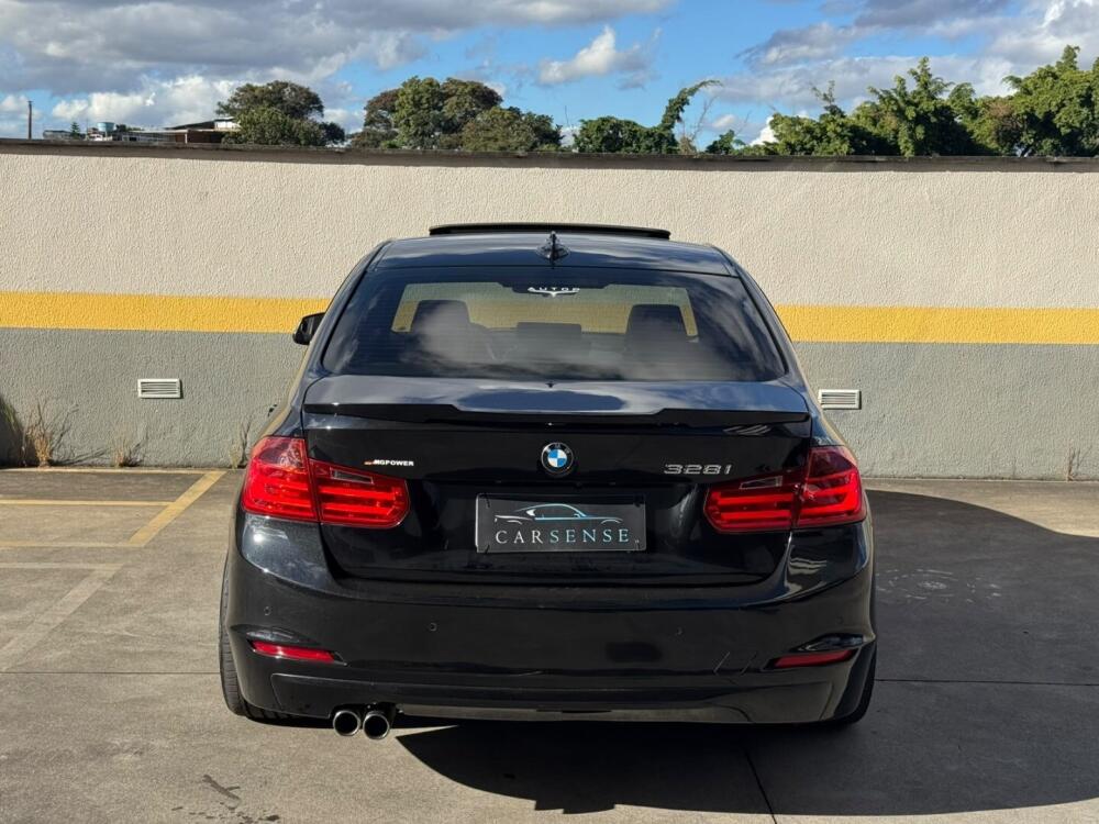 BMW 328i