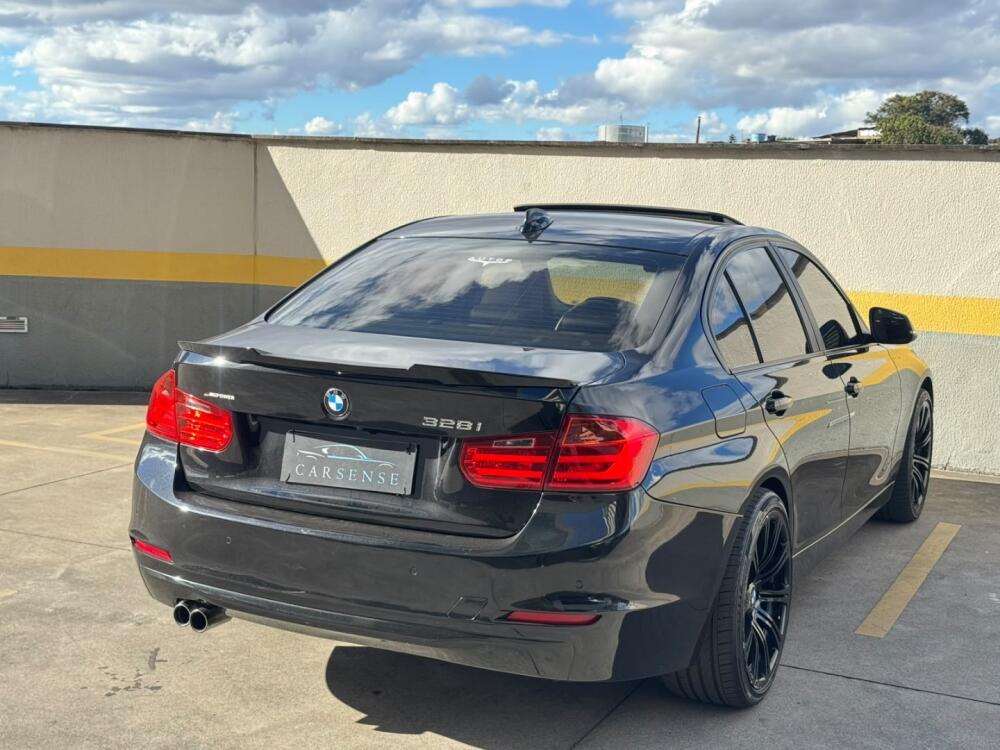 BMW 328i
