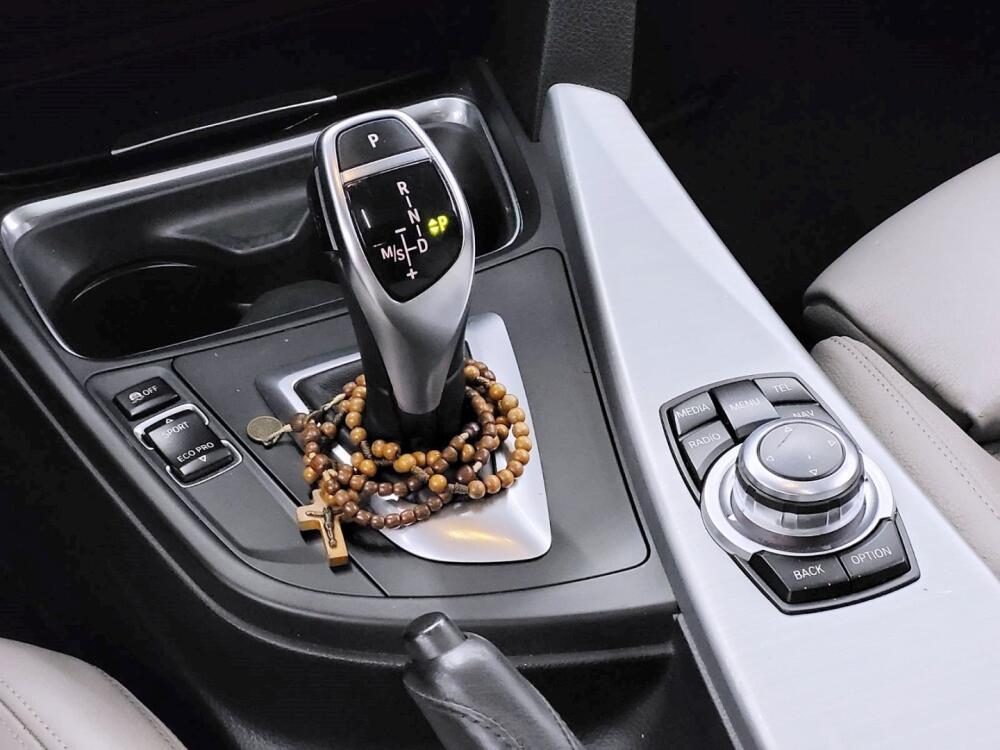 BMW 328i