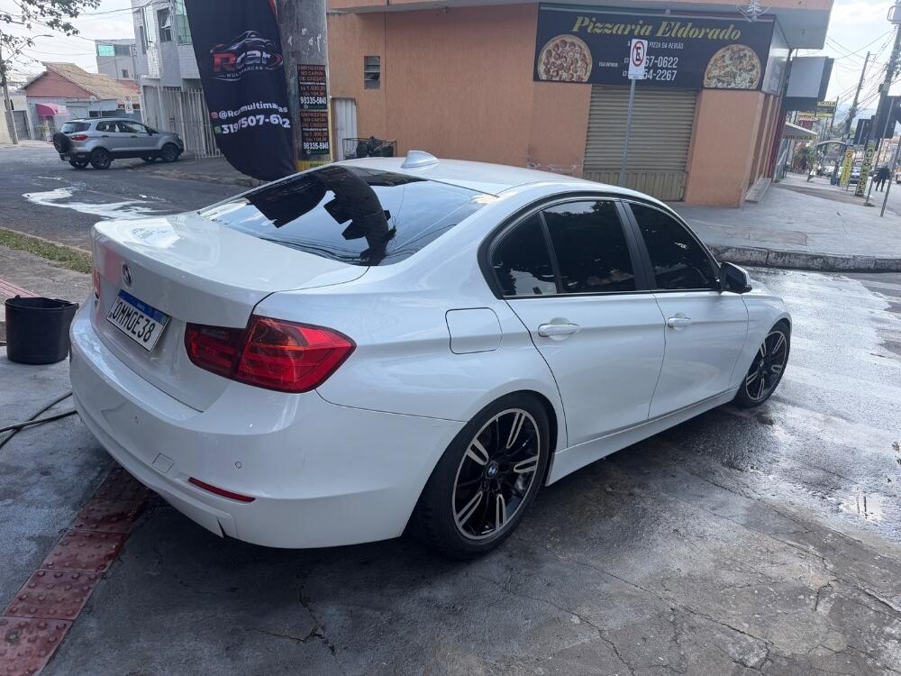 BMW 328i