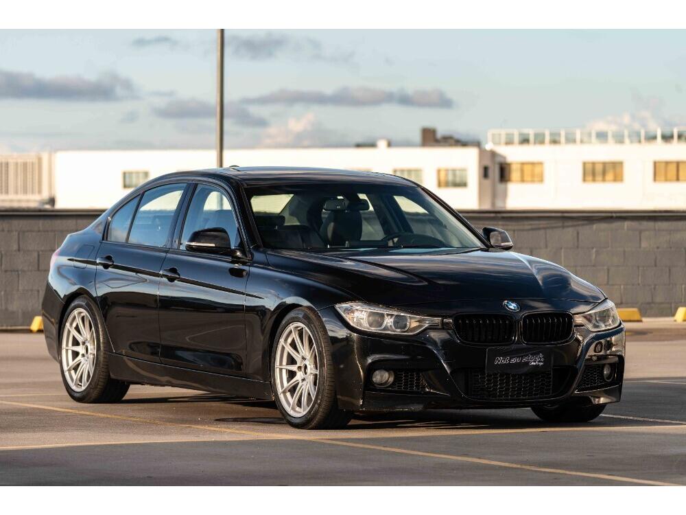 BMW 328i