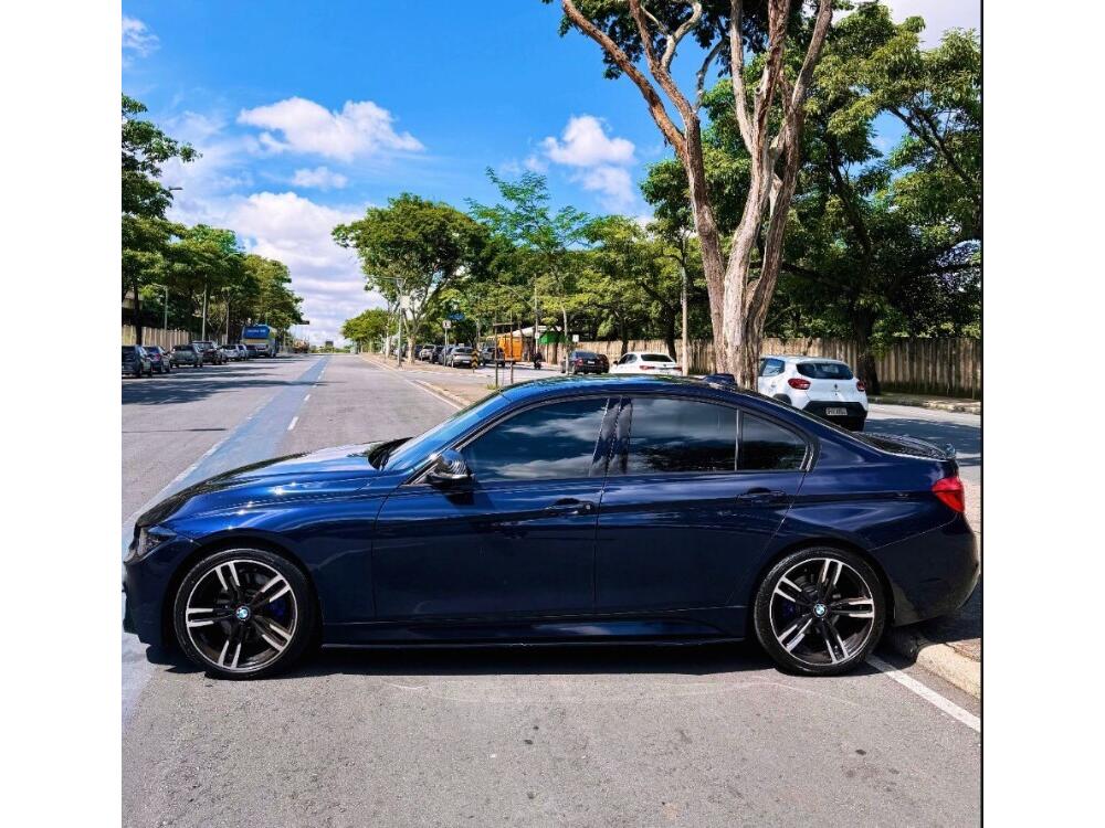 BMW 328i