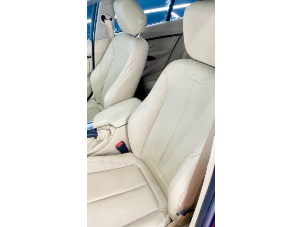 BMW 328i