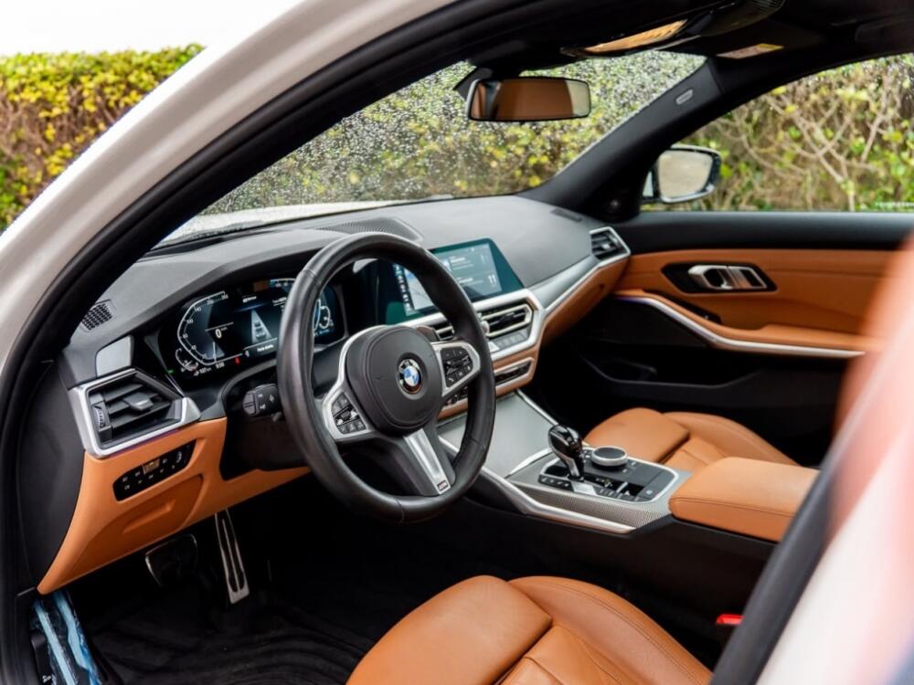 BMW 330E