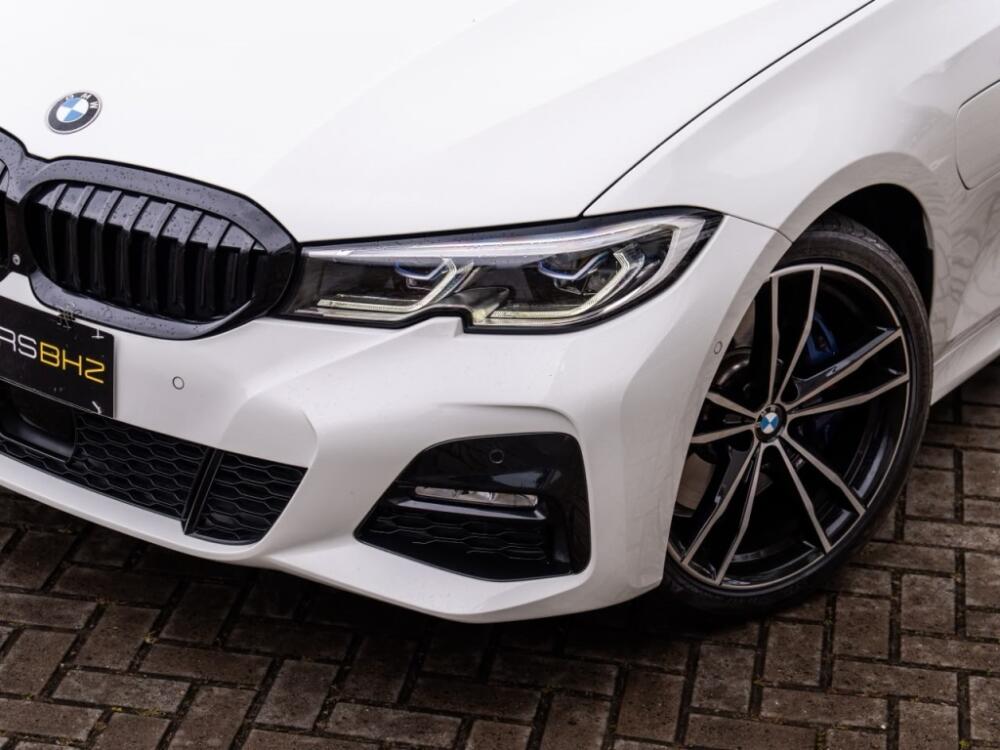 BMW 330E