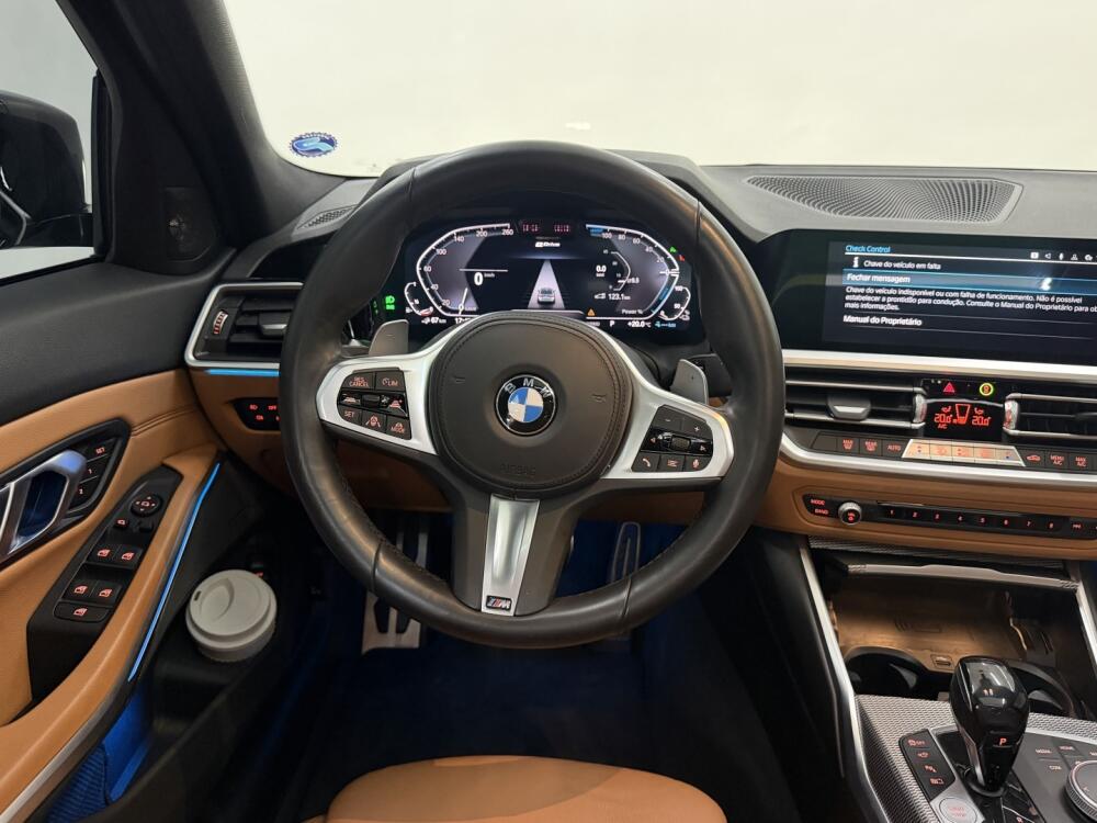 BMW 330E