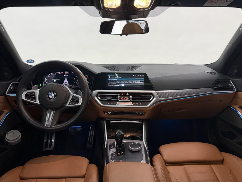 BMW 330E