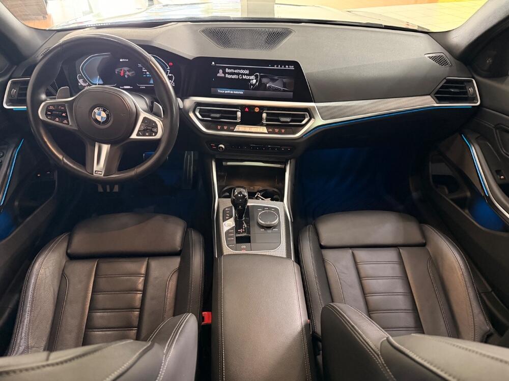BMW 330E