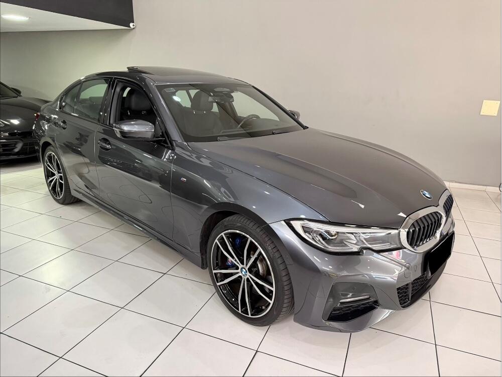 BMW 330E