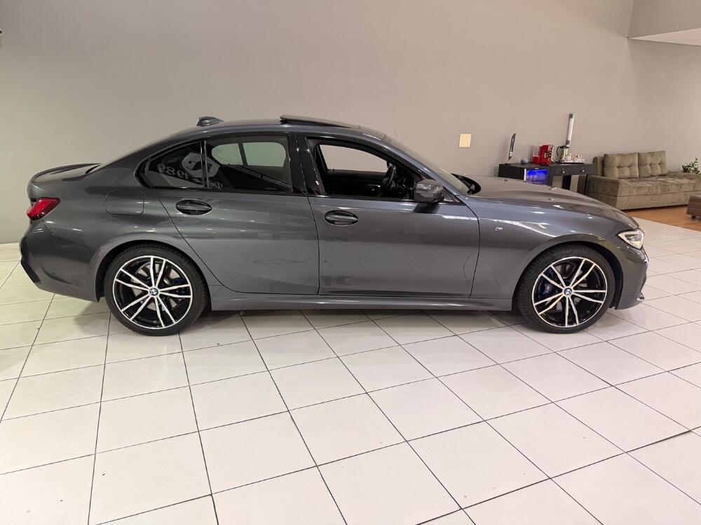 BMW 330E
