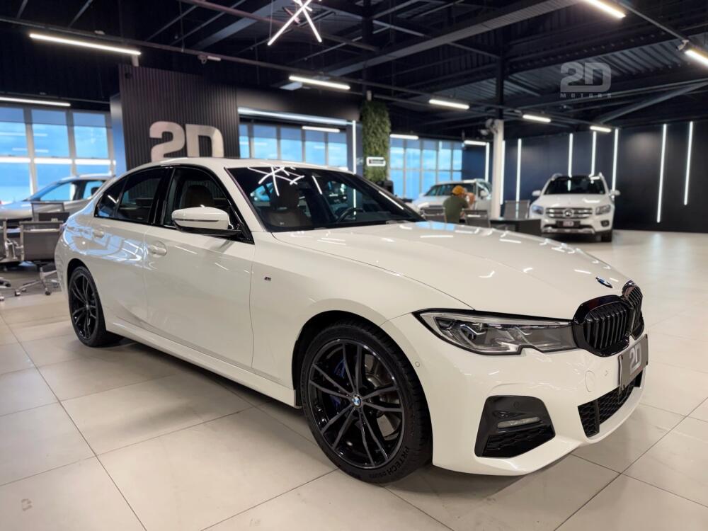 BMW 330E