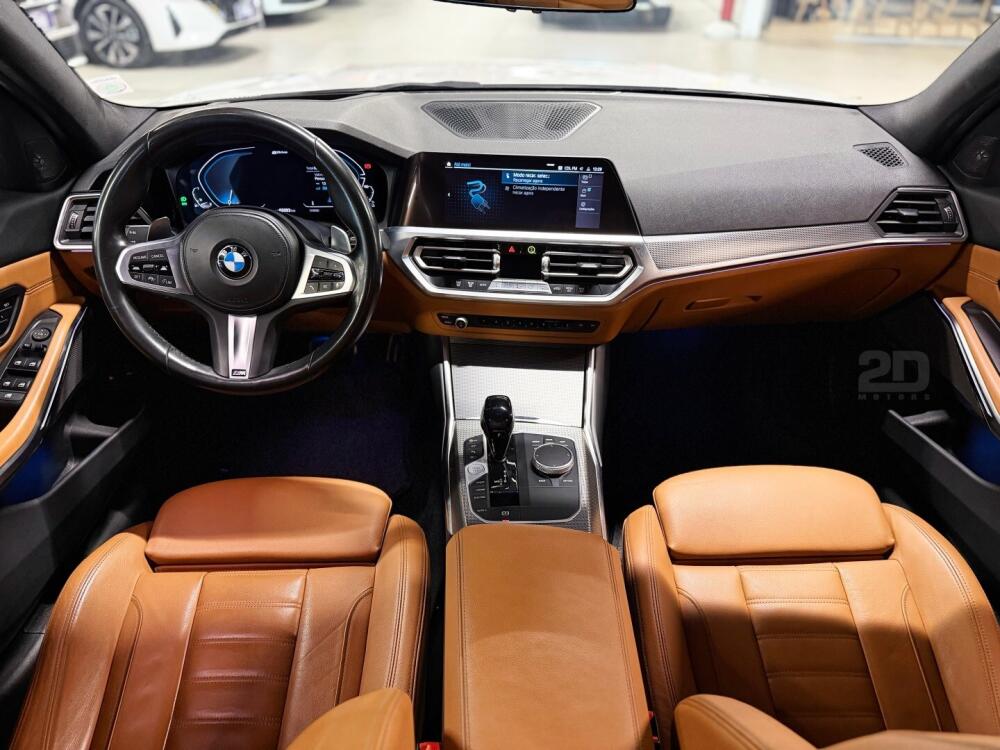 BMW 330E