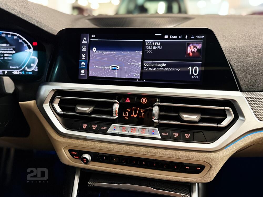 BMW 330E