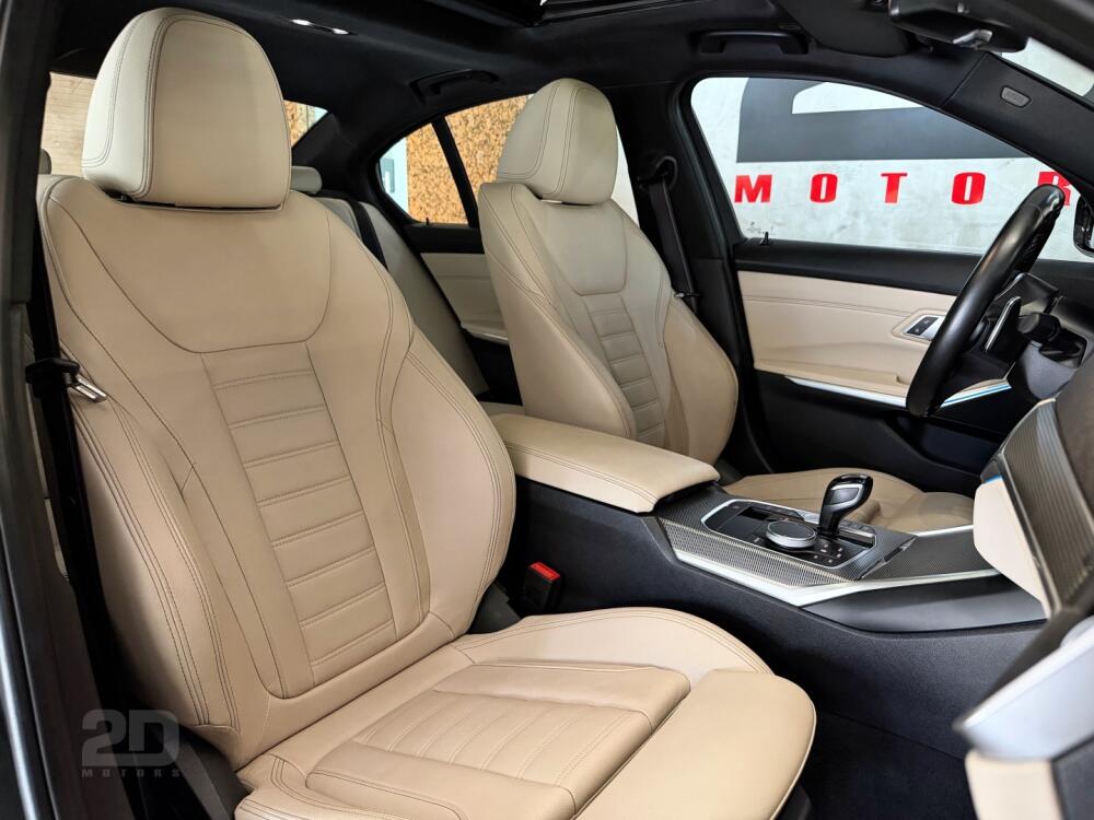 BMW 330E