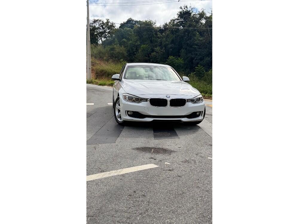 BMW 330i