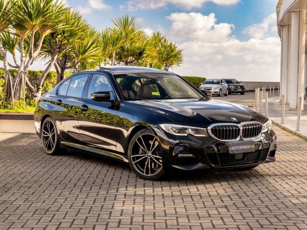 BMW 330i