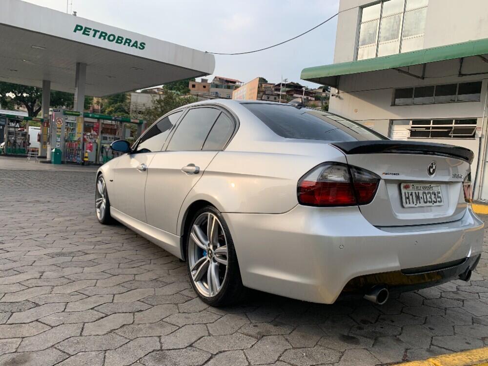 BMW 335i