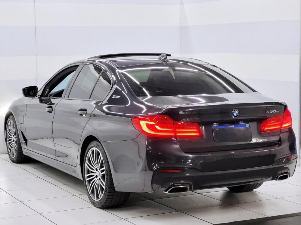 BMW 530E