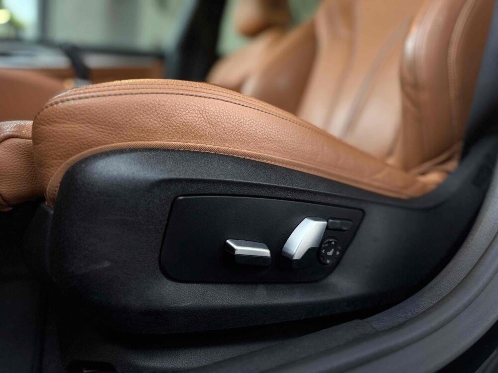BMW 530E