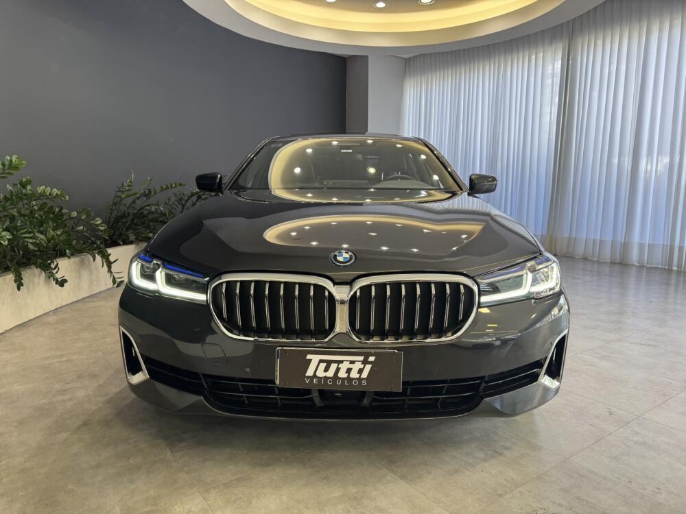 BMW 530E