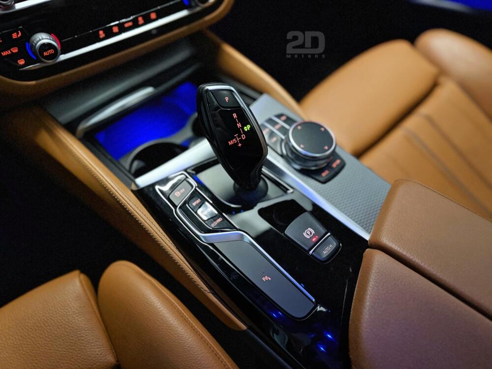 BMW 530i