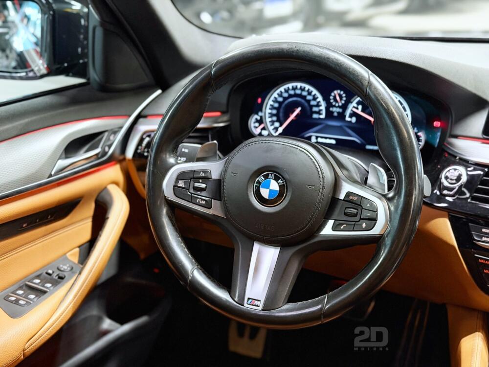 BMW 530i