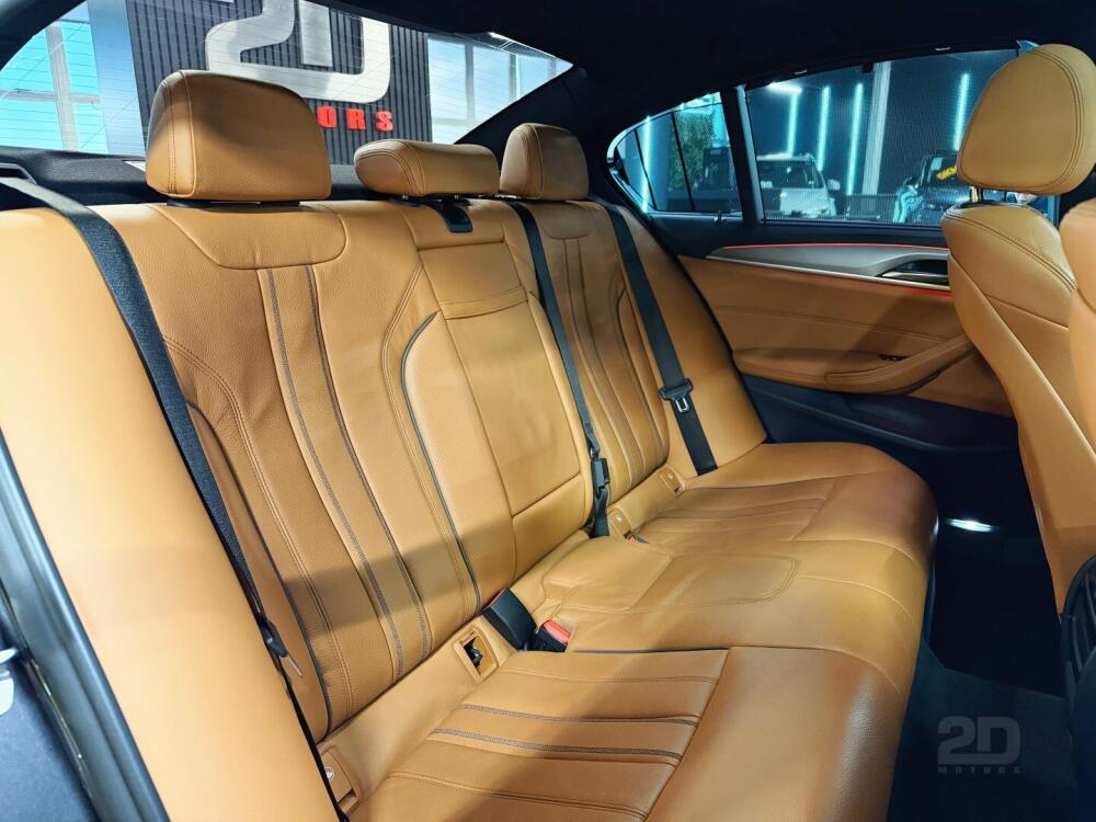 BMW 530i