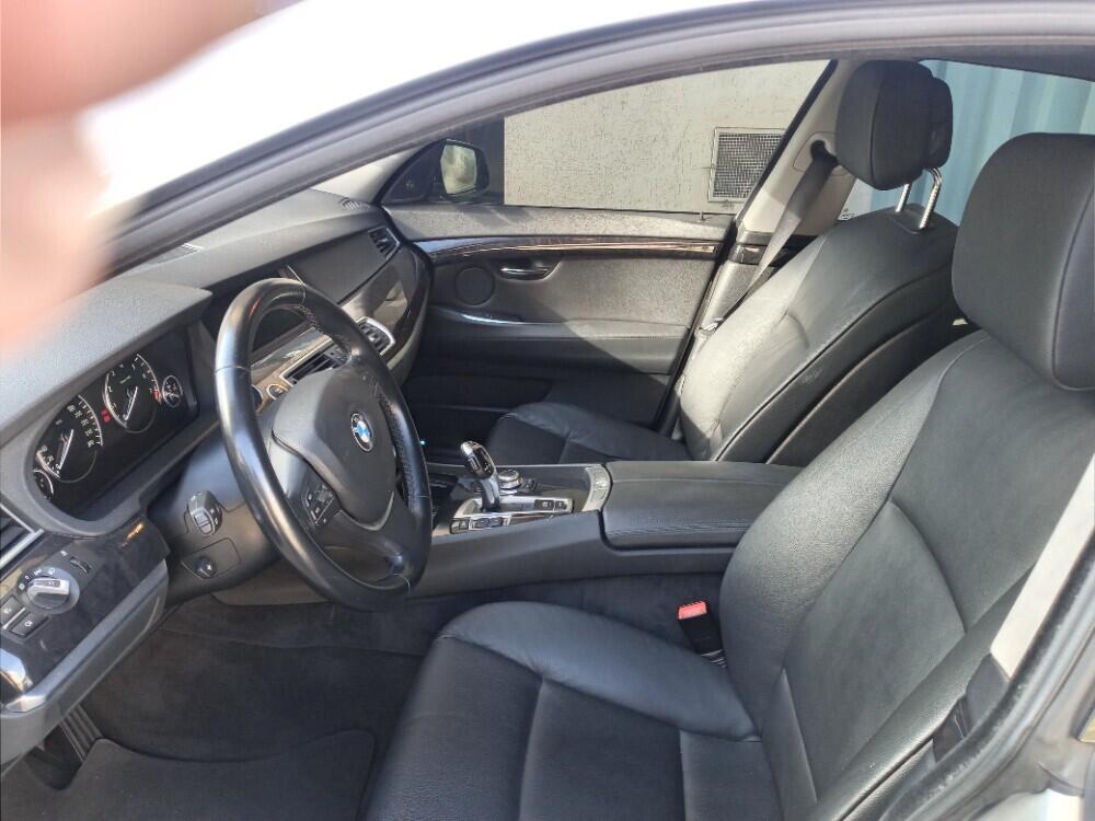 BMW 535i