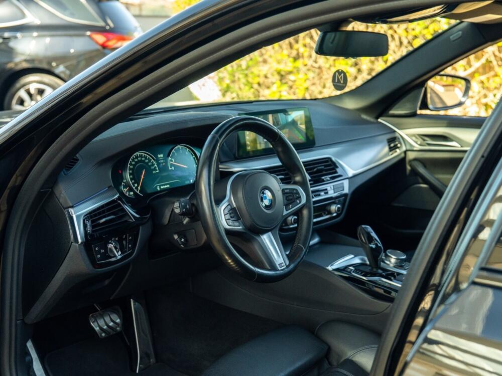 BMW 540i