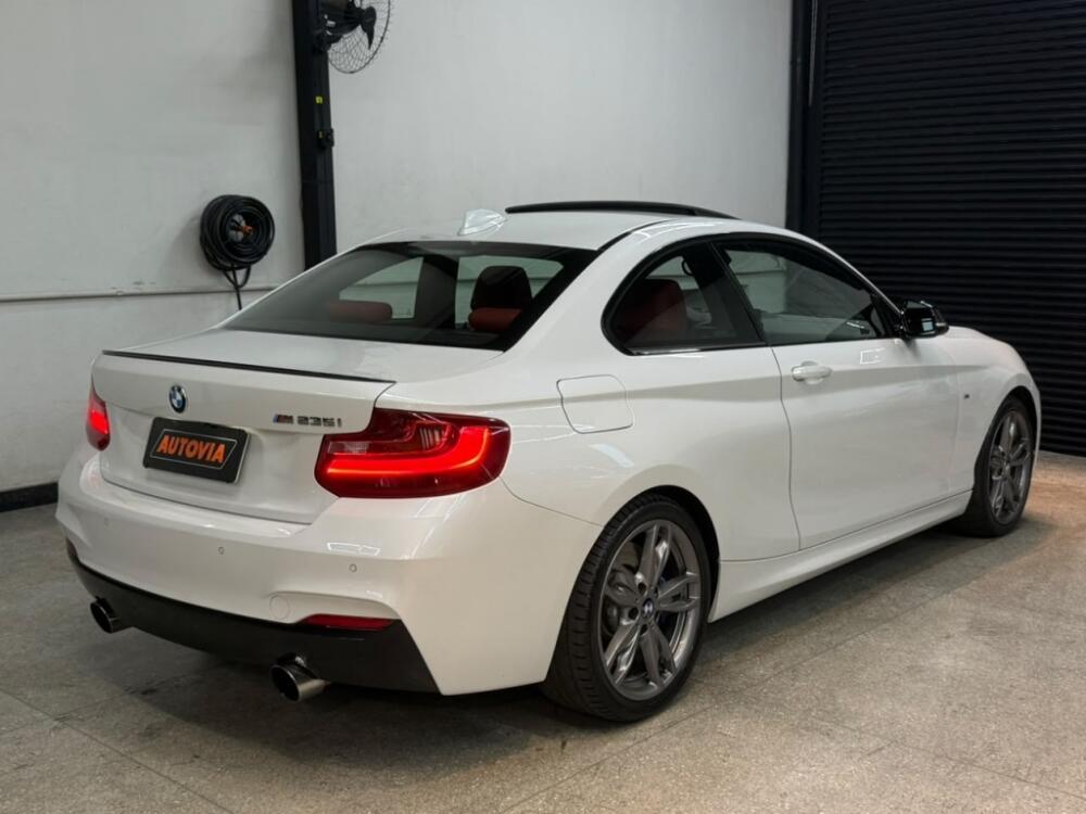 BMW M 235i