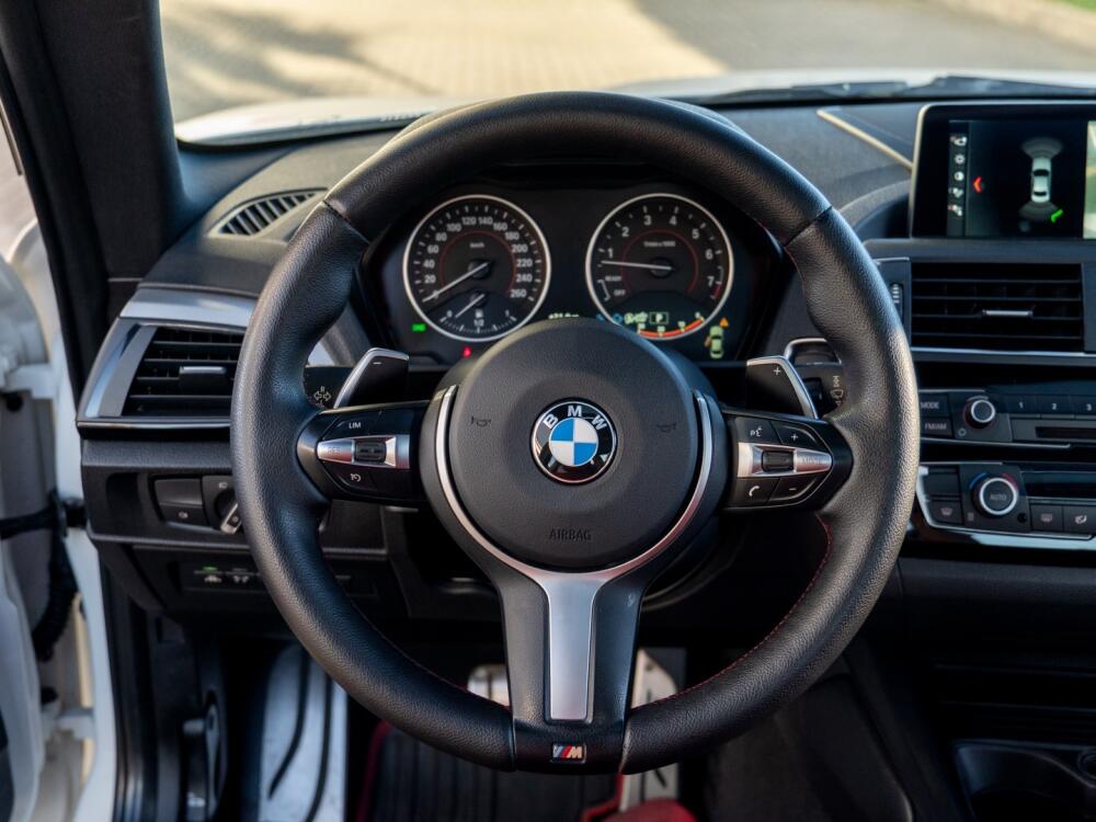BMW M 235i