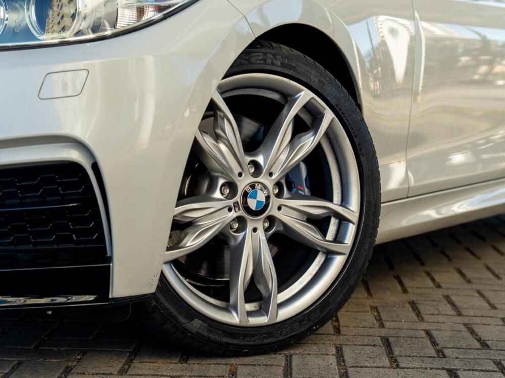 BMW M 235i