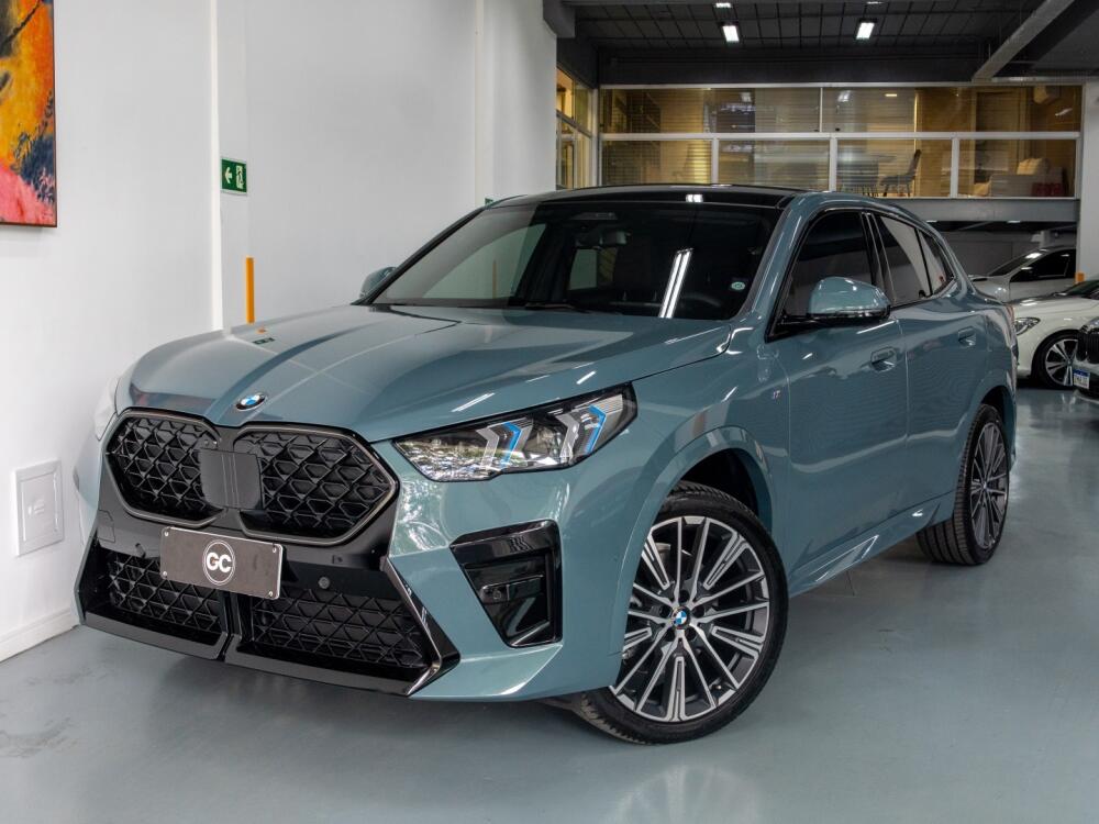 BMW X2