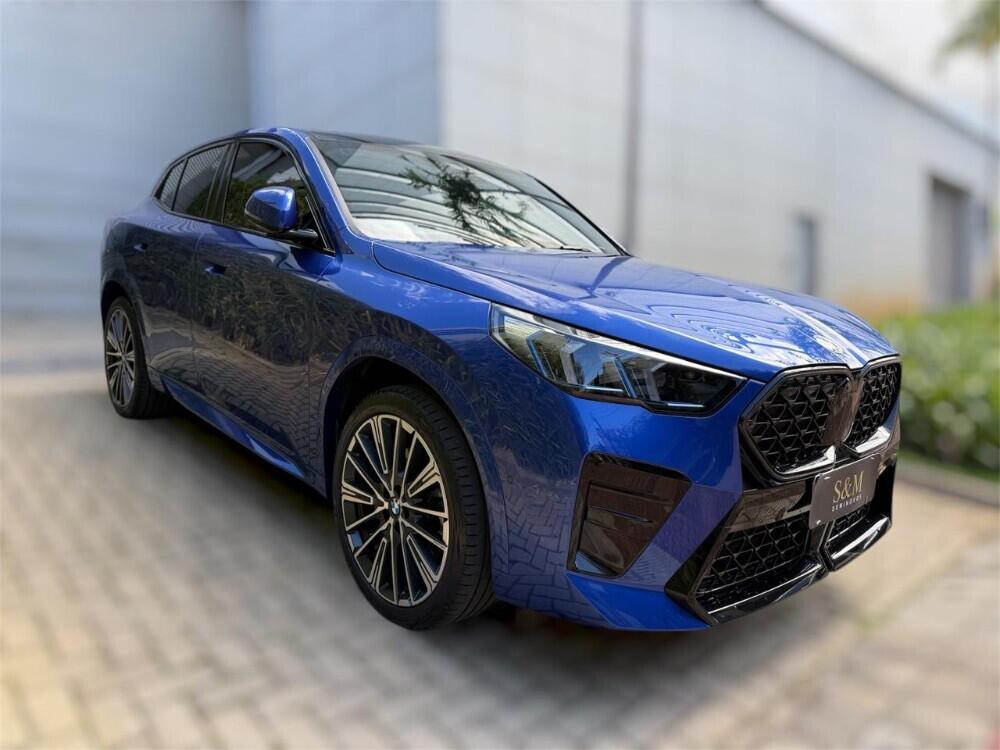 BMW X2
