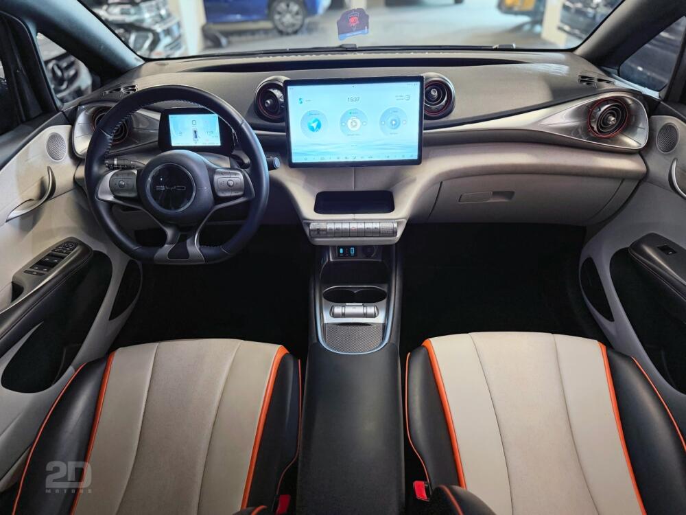 BYD Dolphin