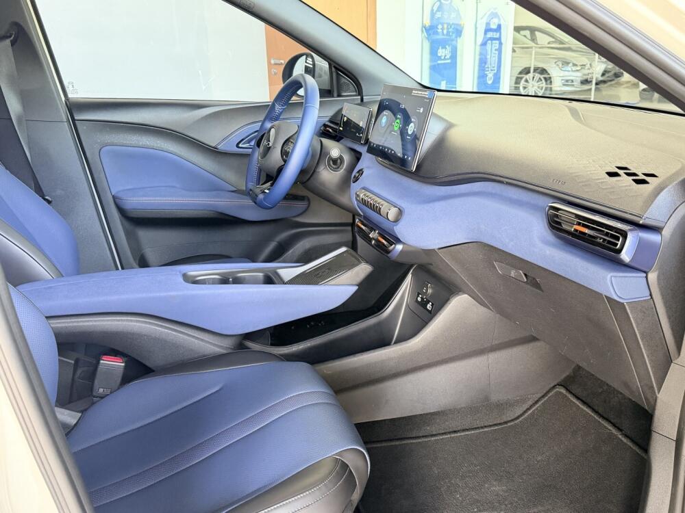 BYD Dolphin Mini