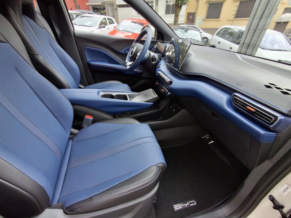 BYD Dolphin Mini