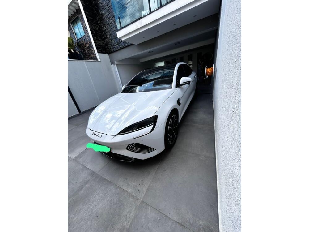 BYD Seal