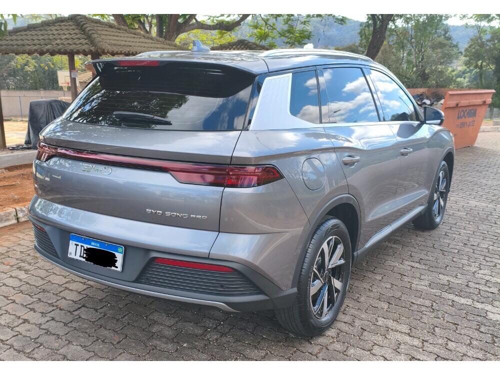 BYD Song