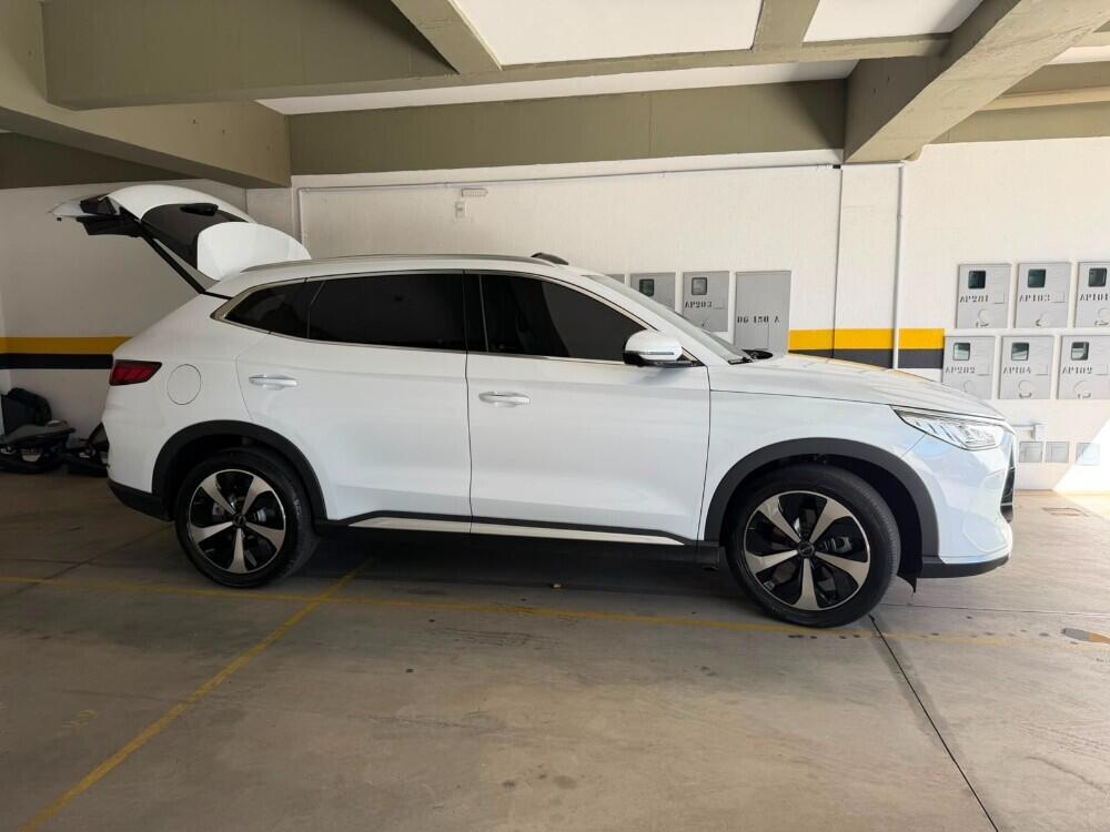 BYD Song
