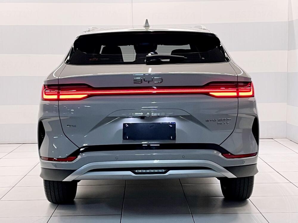 BYD Song